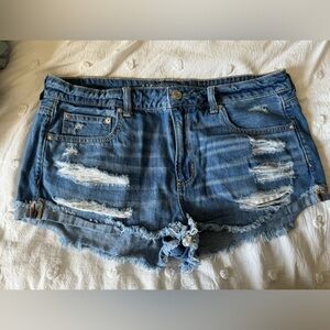American eagle distressed shorts